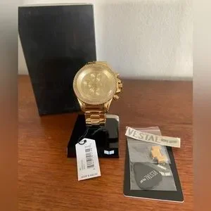 Vestal Swarovski Gold Colored Watch Swarovski Lovely Crystals White Dial Gold Steel Strap Watch  main image 4